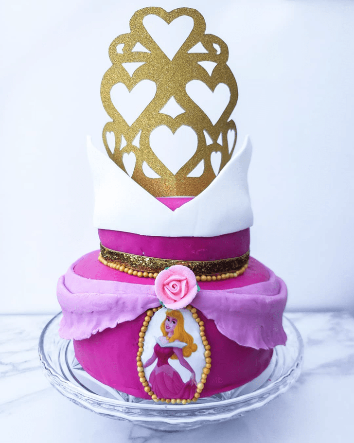 Inviting Sleeping Beauty Cake