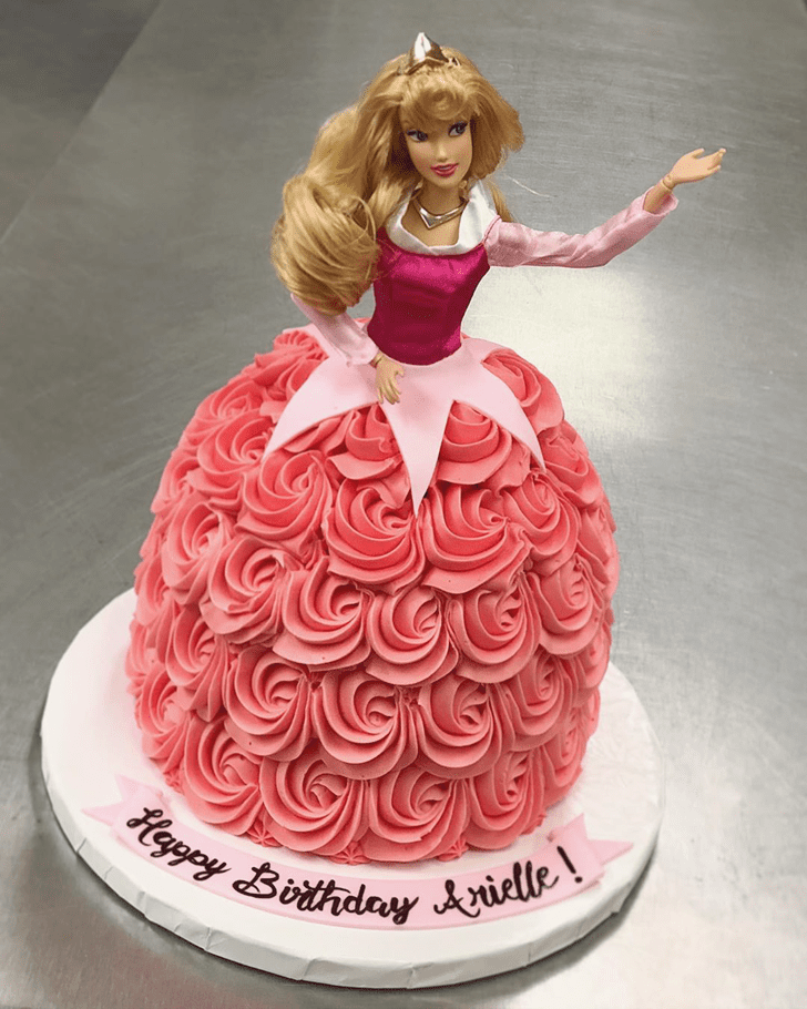 Nice Sleeping Beauty Cake